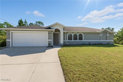 /international/us/912-lincoln-avenue-lehigh-acres-fl-110103103995/