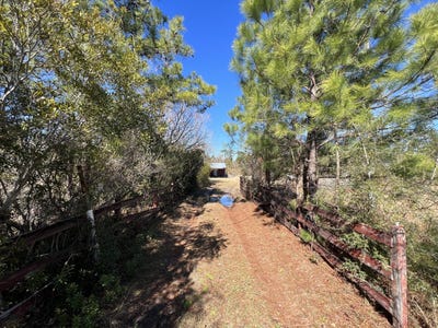 /international/us/10819-silver-lake-road-fountain-fl-110089856558/?lang=en