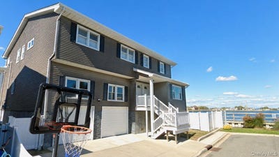 /international/us/93-armour-street-long-beach-ny-110107605554/