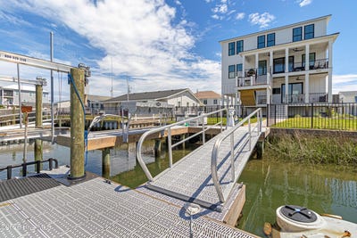 /international/us/524-n-kinston-avenue-atlantic-beach-nc-110107170515/