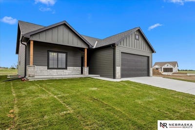 /international/us/9640-s-87th-street-lincoln-ne-110108551998/