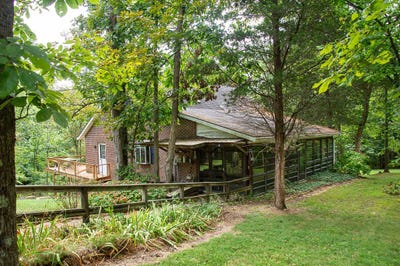 /international/us/1181-tracy-road-lawrenceburg-ky-110100300505/