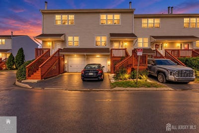 /international/us/129-fulton-court-new-brunswick-nj-110120079757/