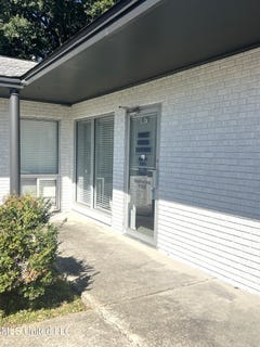 /international/us/450-e-pass-road-lot-107-gulfport-ms-110103414352/