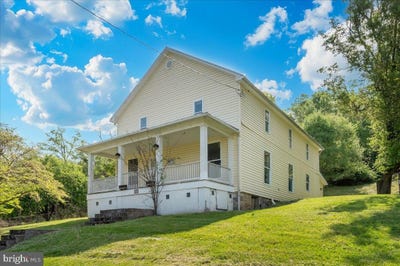/international/us/576-halltown-road-harpers-ferry-wv-110107653324/