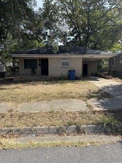 /international/us/4212-moss-street-north-little-rock-ar-110120043894/