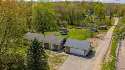/international/us/1557-county-route-7-oswego-ny-110107953362/
