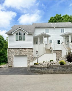 /international/us/139-st-thomas-dr-beaver-falls-pa-110109004364/