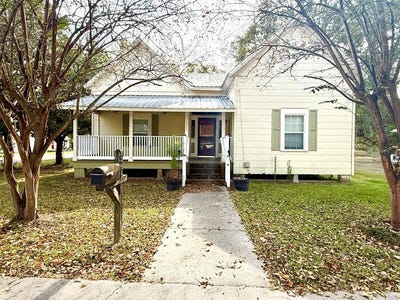 /international/us/522-e-canal-street-picayune-ms-110107932309/