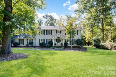 /international/us/233-nottingham-circle-statesville-nc-110120156658/