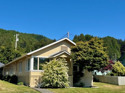 /international/us/132-main-street-scotia-ca-110108531179/