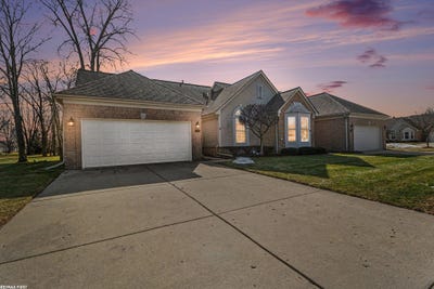 /international/us/4161-paisley-drive-sterling-heights-mi-110107027002/