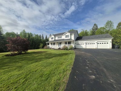 /international/us/32-patterson-road-hampden-me-110107828656/
