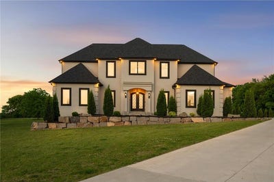 /international/us/18819-panama-avenue-prior-lake-mn-110108588745/