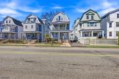 /international/us/243-s-clinton-st-east-orange-city-nj-110108507526/