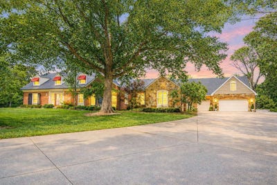 /international/us/4-fair-oaks-moberly-mo-110108585731/