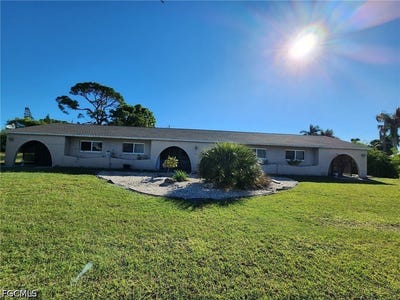 /international/us/4927-coronado-parkway-cape-coral-fl-110120758762/