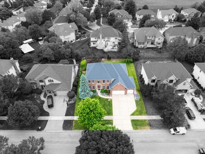 /international/us/3423-goldfinch-drive-naperville-il-110108552755/