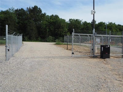 /international/us/4687-highway-50-leslie-mo-110087979682/