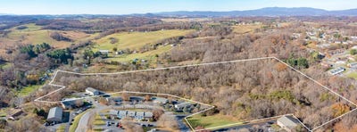 /international/us/2409-bare-st-staunton-va-110080785489/?lang=zh-tw