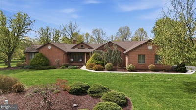 /international/us/456-lindman-drive-chambersburg-pa-110108125343/