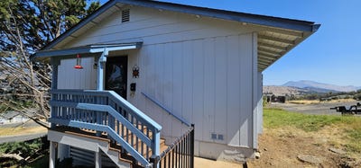 /international/us/801-sierra-vista-way-28-yreka-ca-110105865606/
