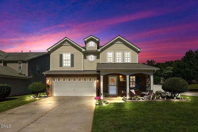 /international/us/200-georgetowne-drive-clayton-nc-110108576605/