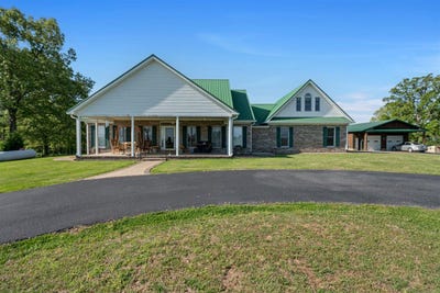 /international/us/8347-richardsville-road-richardsville-ky-110107553005/
