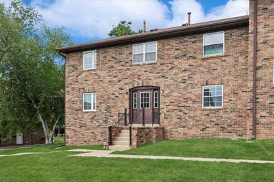 /international/us/1402-21st-avenue-pl-coralville-ia-110108380258/