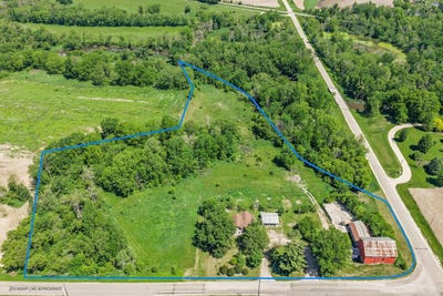 /international/us/e7084-ski-hill-road-reedsburg-wi-110108340253/