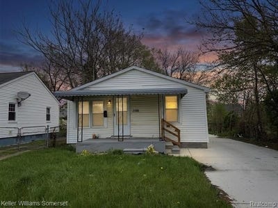 /international/us/21356-westview-avenue-royal-oak-twp-mi-110105734230/