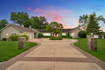 /international/us/179-wheaton-avenue-battle-creek-mi-110106309957/