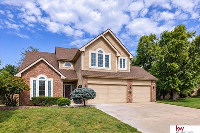 /international/us/2502-morrie-drive-bellevue-ne-110110266158/