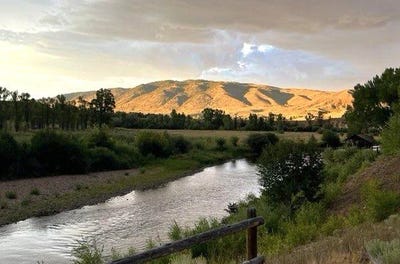 /international/us/471-hwy-10-jelm-wy-110102598083/
