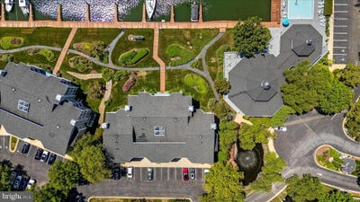 /international/us/116-oyster-cove-drive-grasonville-md-110108603953/