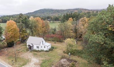 /international/us/73-route-232-rumford-me-110110423001/