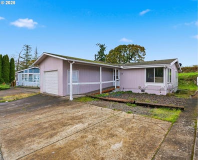 /international/us/2154-oregon-st-sthelens-or-110103353042/