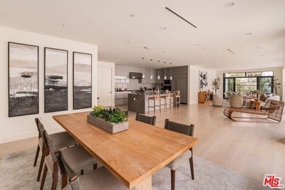 /international/us/425-n-palm-dr-beverly-hills-ca-110109029301/