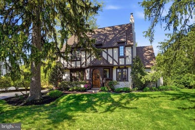 /international/us/273-strafford-avenue-wayne-pa-110107711884/