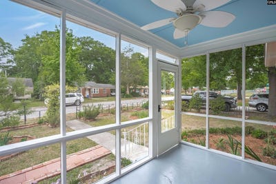 /international/us/1312-sunnyside-drive-cayce-sc-110107898508/