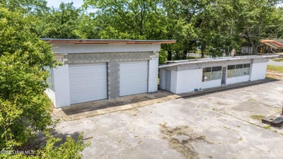 /international/us/109-n-sycamore-street-rose-hill-nc-110099606919/?lang=zh-tw