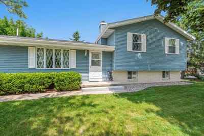 /international/us/914-elm-street-winneconne-wi-110100677894/