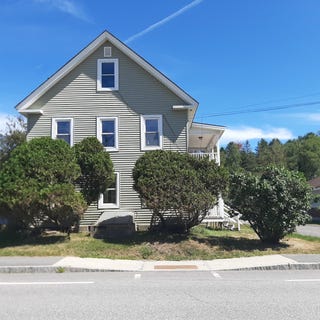 /international/us/890-washington-street-stewartstown-nh-110102003656/