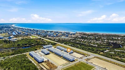 /international/us/240-salt-creek-ln-mexico-beach-fl-110108656285/