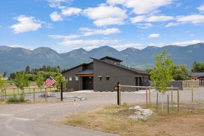 /international/us/83-creston-trail-kalispell-mt-110108826189/