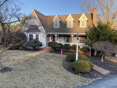 /international/us/36-spring-ct-waynesboro-va-110107638343/