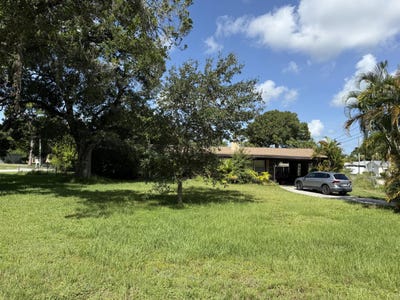 /international/us/1001-tortugas-avenue-fort-pierce-fl-110101369925/?lang=en