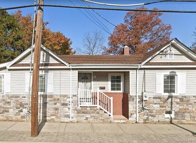 /international/us/813-prospect-avenue-westbury-ny-110105076464/