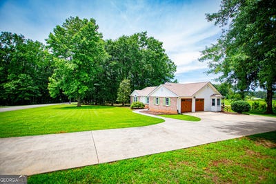 /international/us/180-gold-dust-trail-carrollton-ga-110108849607/