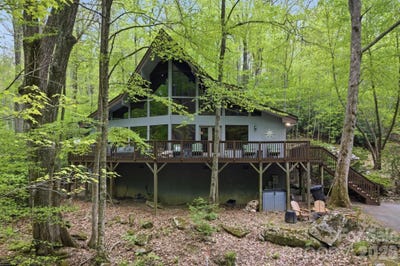 /international/us/401-saratoga-boone-nc-110107879186/